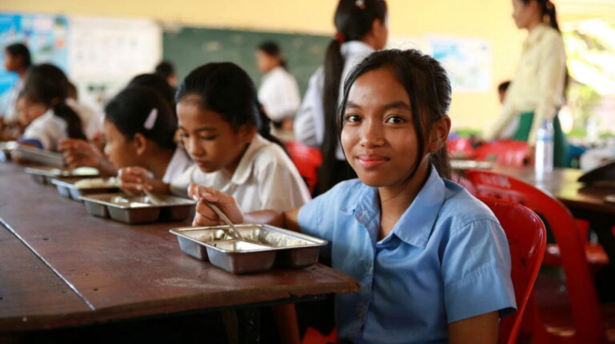 How expanding school meal programs shape global child health and education?