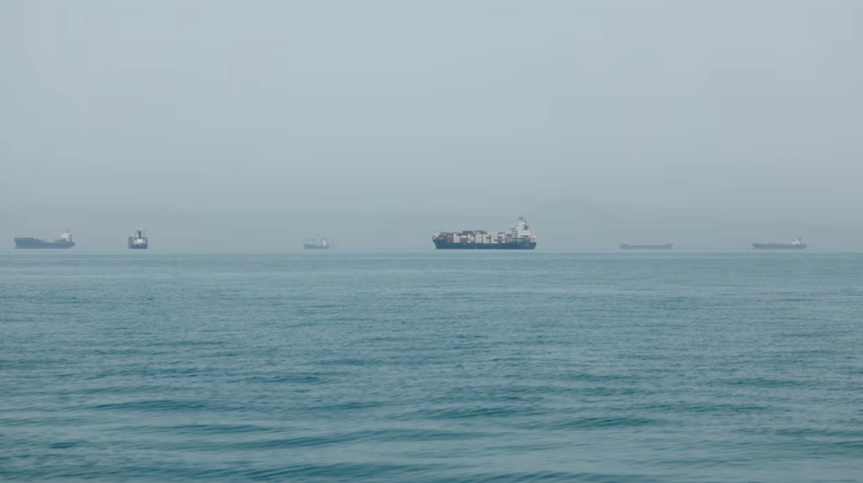 France Drafts UN Security Council Plan to Secure Strait of Hormuz Shipping