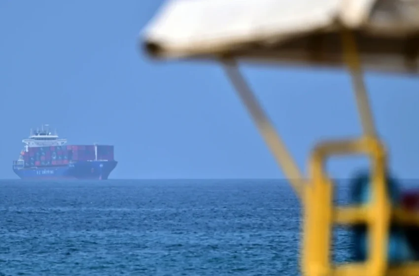  Oman Tells UN It Opposes Hormuz Transit Fees